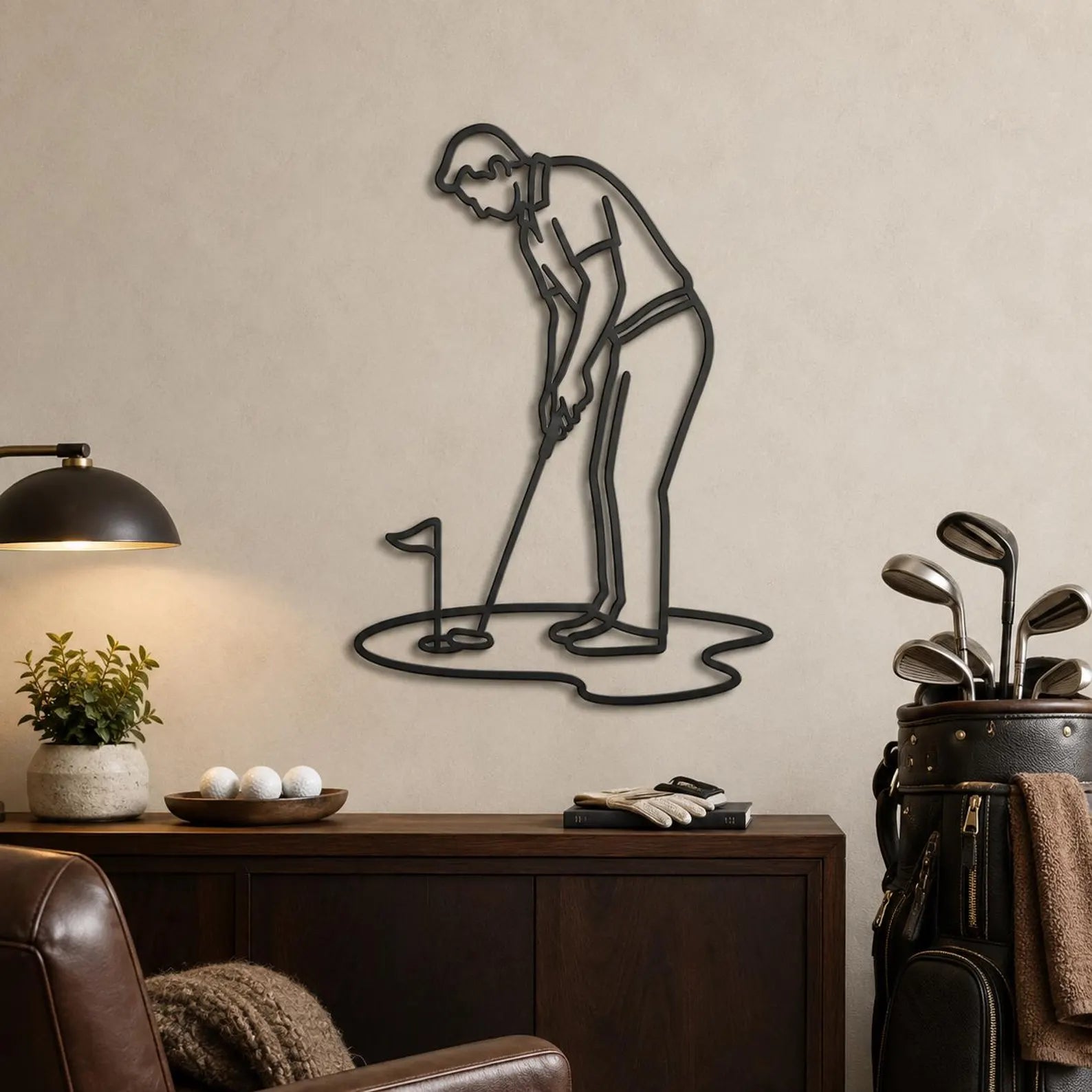 Golfer Metal Wall Art – Minimalist Putting Decor for Office and Man Cave Zeki Gözel. MWAGTP15