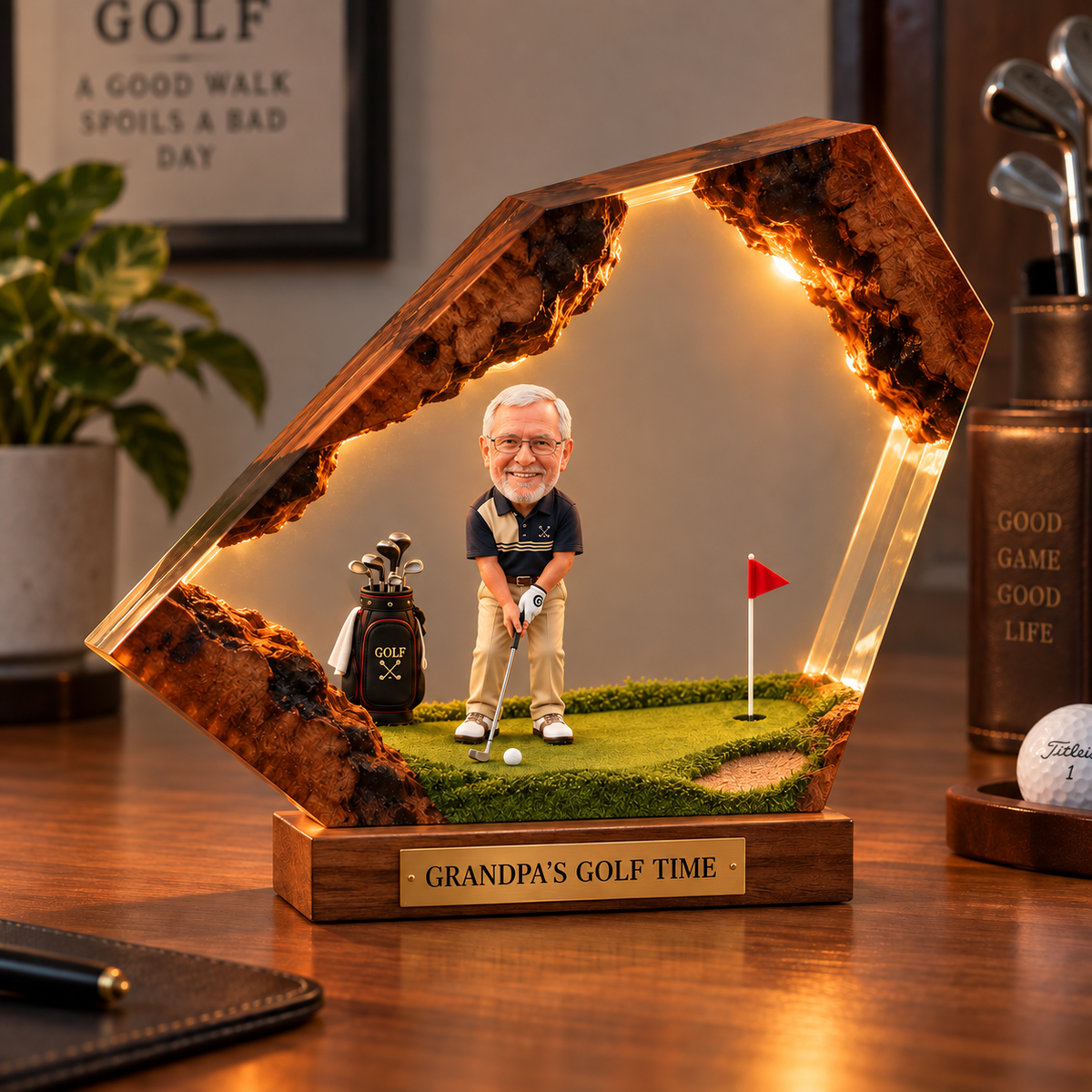 Personalized Grandpa Golf Resin Lamp, Custom Golfer Desk Decor, Retirement Gift for Grandpa, Golf Lover Gift, RSLGOLF03